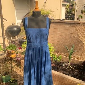 Side button apron denim dress